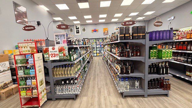 CLARKESVILLE LIQUOR STORE thumbnail_IMG_9028